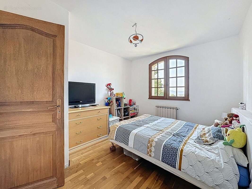 Maison à PUYLOUBIER