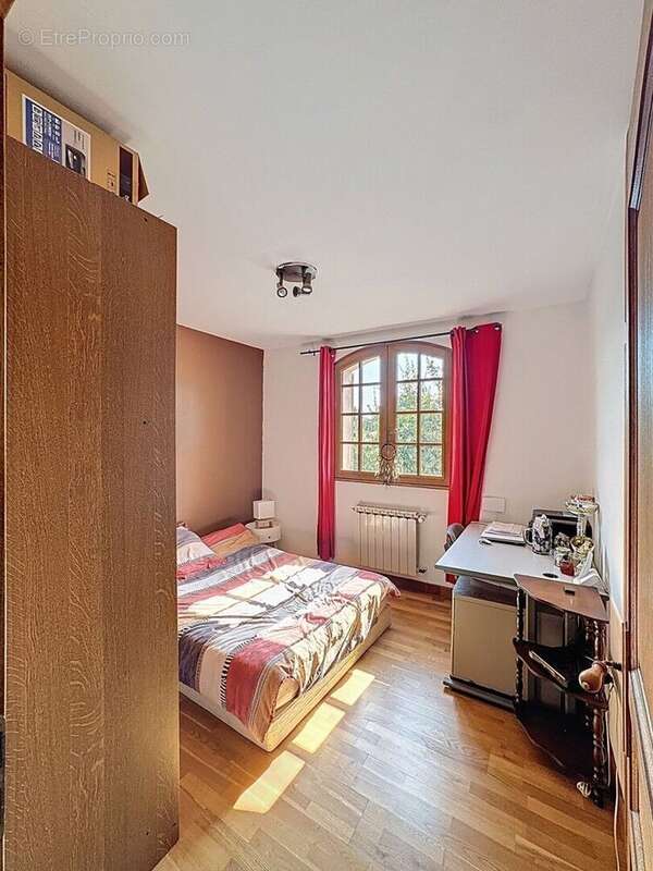 Maison à PUYLOUBIER