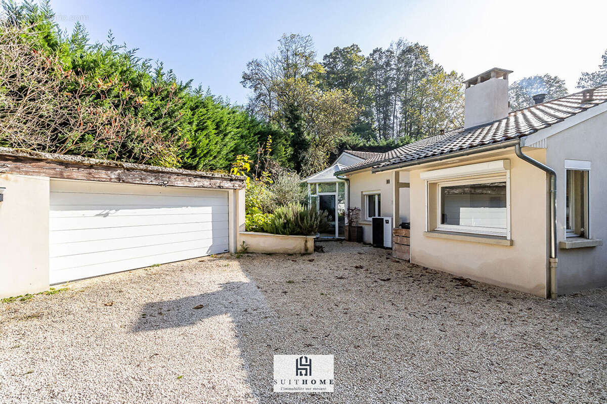 Maison à SAINT-DIDIER-AU-MONT-D&#039;OR