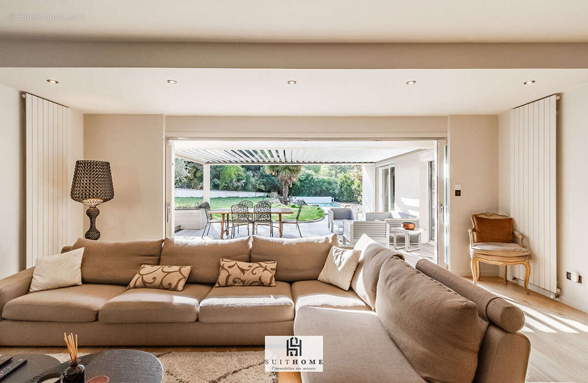 Maison à SAINT-DIDIER-AU-MONT-D&#039;OR