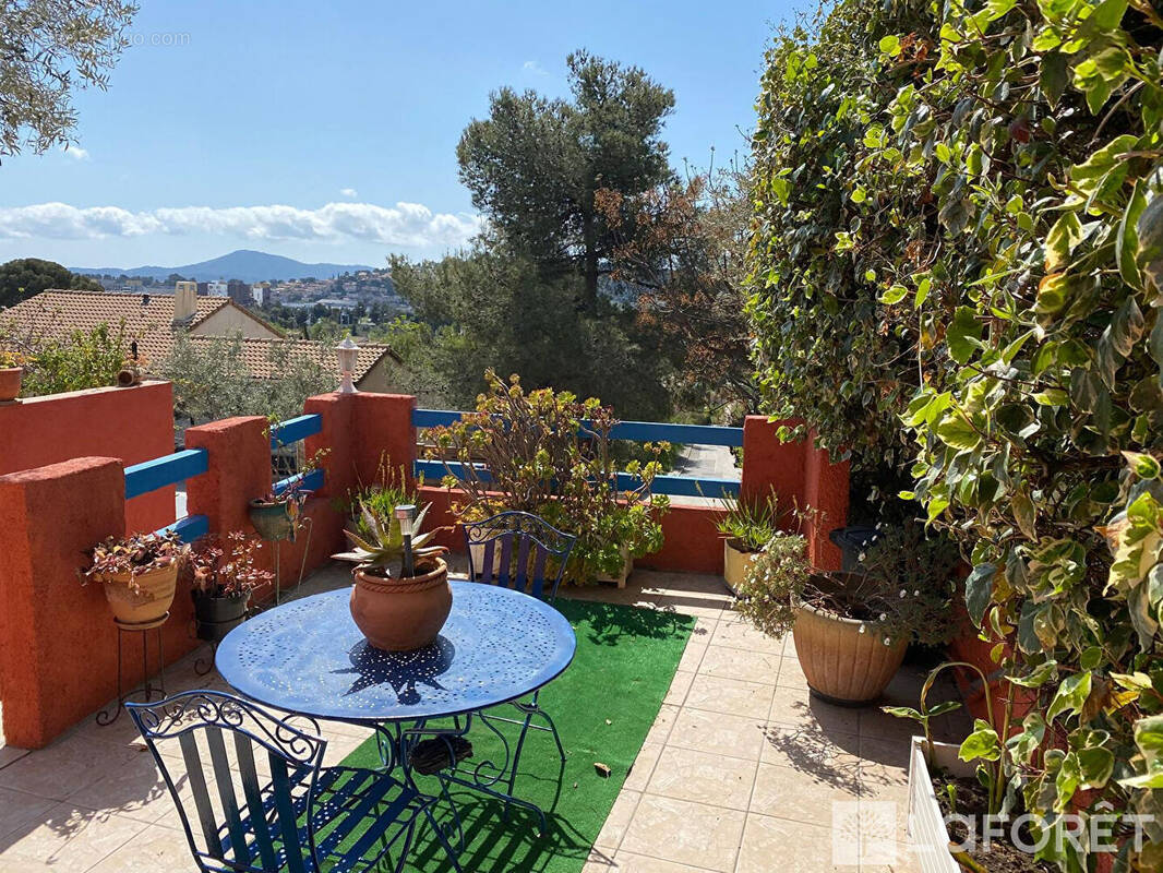 Maison à LA VALETTE-DU-VAR