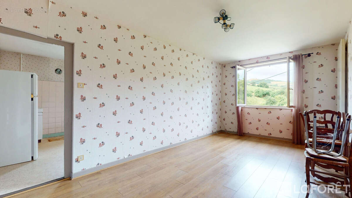 Maison à LE PERREON