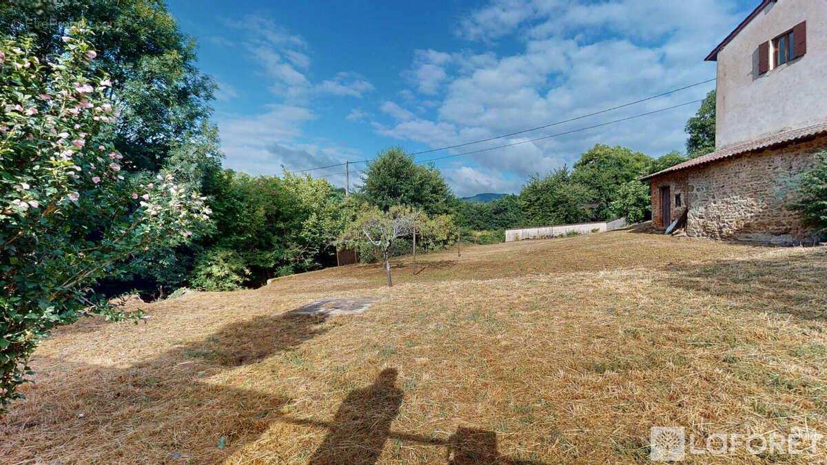 Maison à LE PERREON