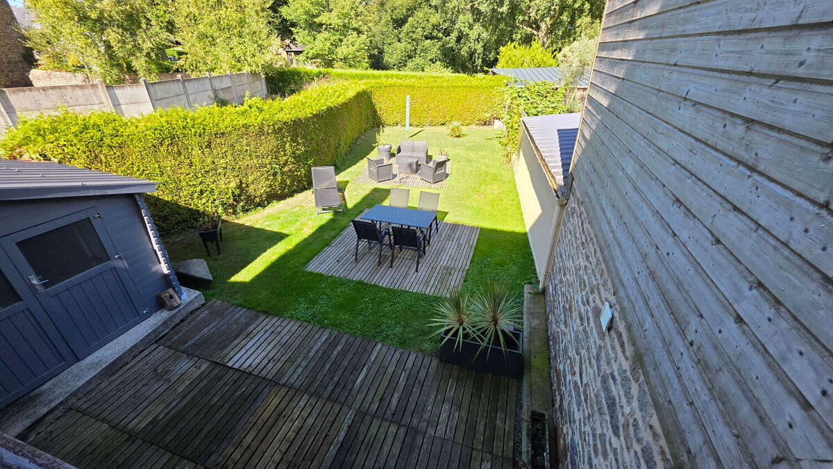 Maison à MINIAC-MORVAN