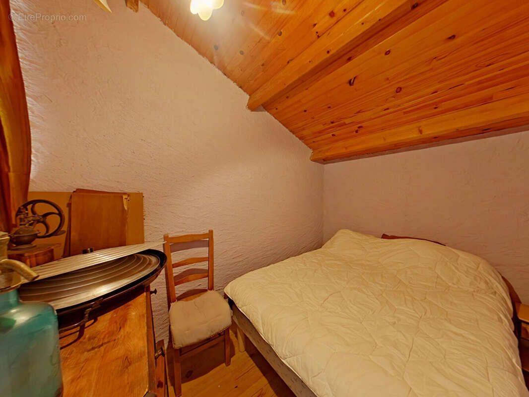 Maison à LE VIGEANT