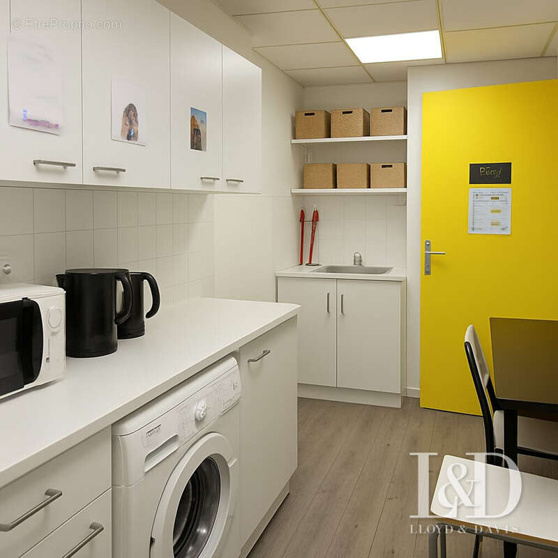 Commerce à MARSEILLE-4E