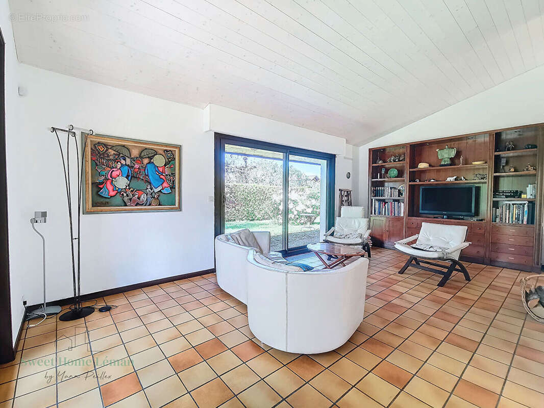 Maison à ANTHY-SUR-LEMAN