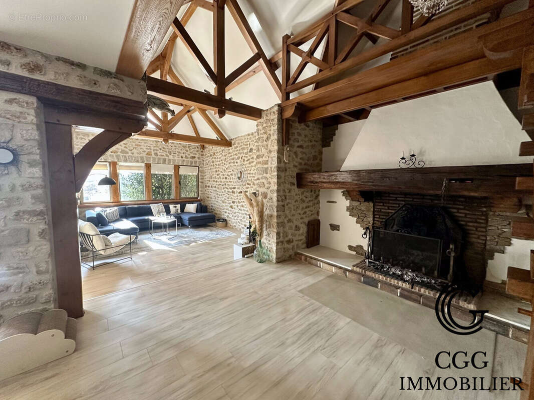 Maison à BALLANCOURT-SUR-ESSONNE