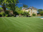 Autre à MONTESQUIEU-VOLVESTRE