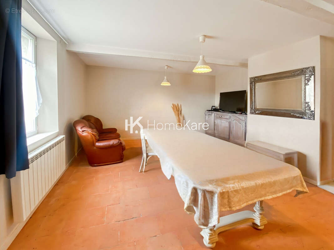 Maison à CASTELSARRASIN