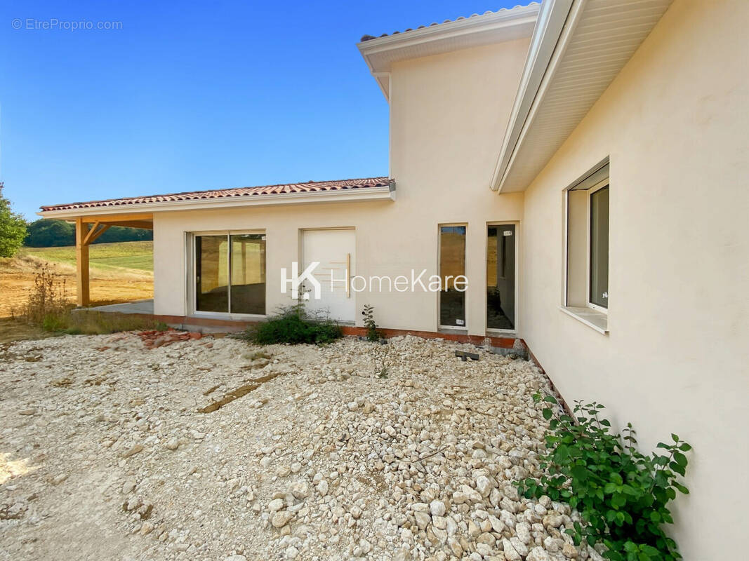 Maison à BEAUMONT-DE-LOMAGNE