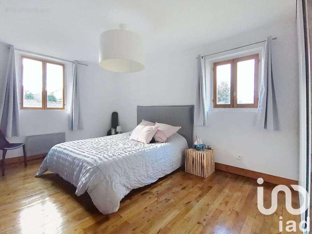 Photo 6 - Maison à CHARRAS