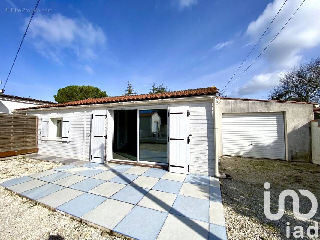 Photo 1 - Maison à MARENNES