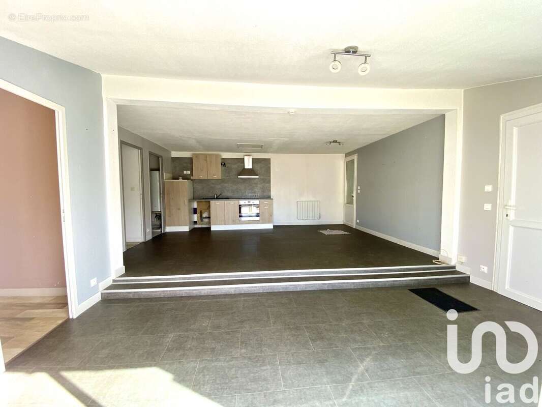 Photo 2 - Maison à MARENNES