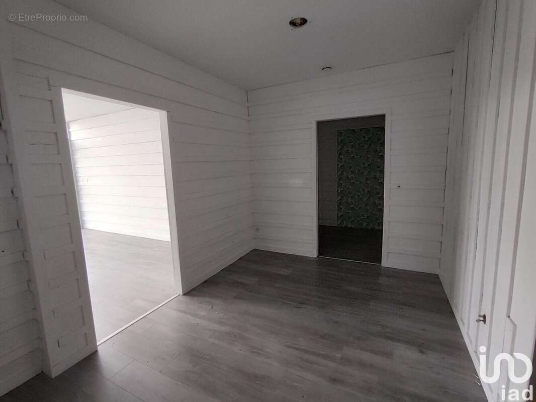 Photo 8 - Commerce à CHARTRES