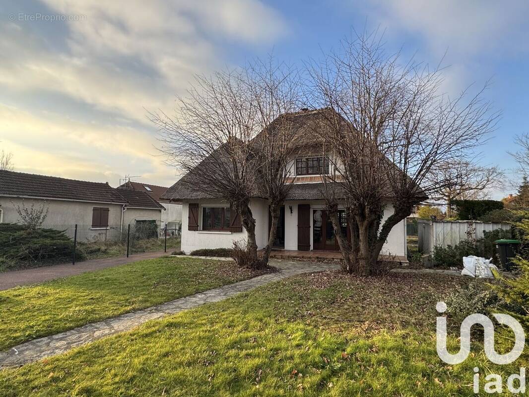 Photo 1 - Maison à SAINTE-GENEVIEVE-DES-BOIS