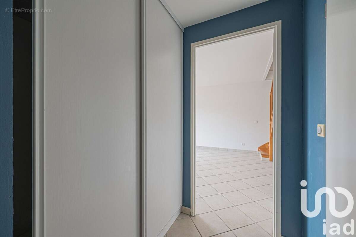 Photo 4 - Appartement à MAGNY-LE-HONGRE