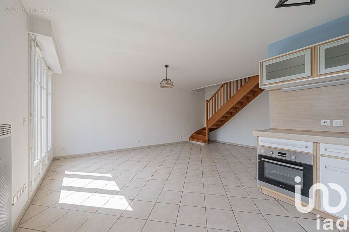 Photo 7 - Appartement à MAGNY-LE-HONGRE