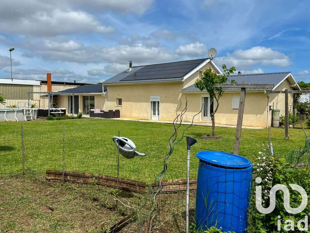 Photo 2 - Maison à ANGLARS-SAINT-FELIX