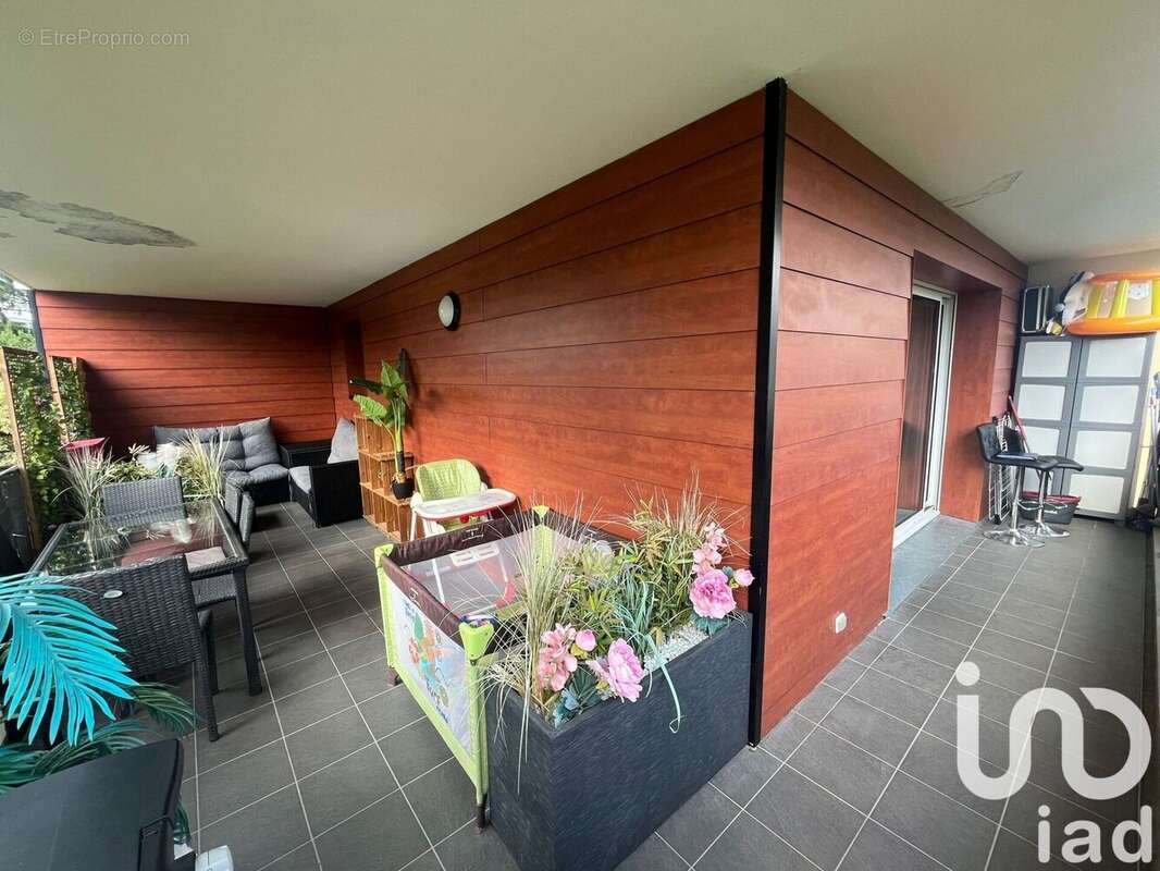 Photo 3 - Appartement à VIRY