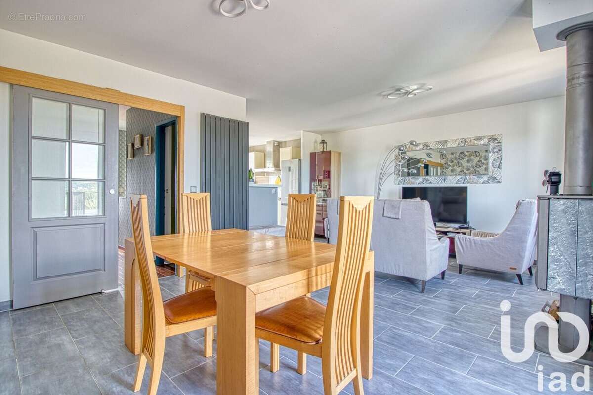 Photo 6 - Maison à EPONE