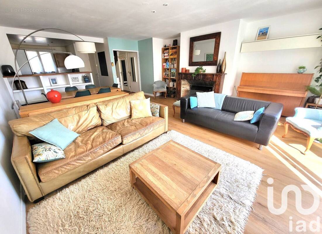 Photo 1 - Maison à JOUY-EN-JOSAS