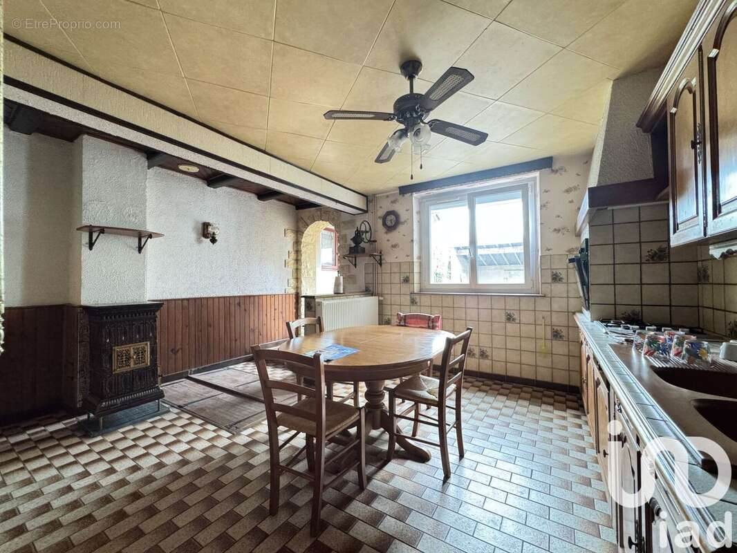 Photo 6 - Maison à HADIGNY-LES-VERRIERES