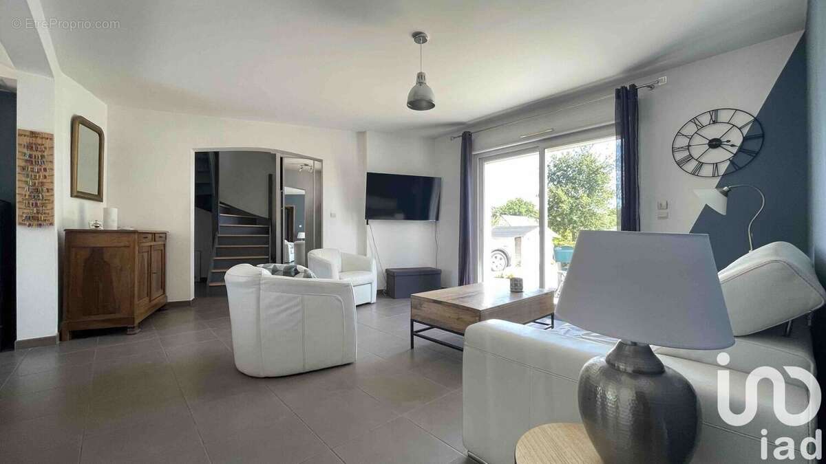 Photo 3 - Maison à AZAY-LE-RIDEAU