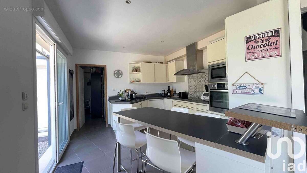 Photo 6 - Maison à AZAY-LE-RIDEAU