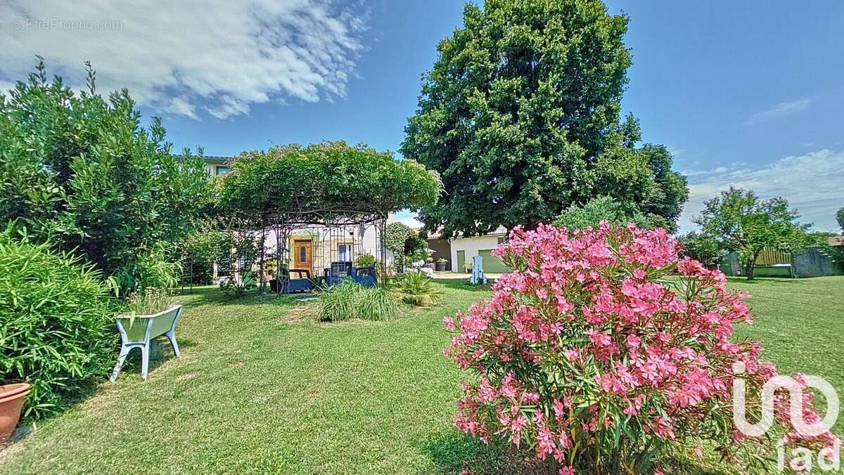 Photo 3 - Maison à ROUSSILLON