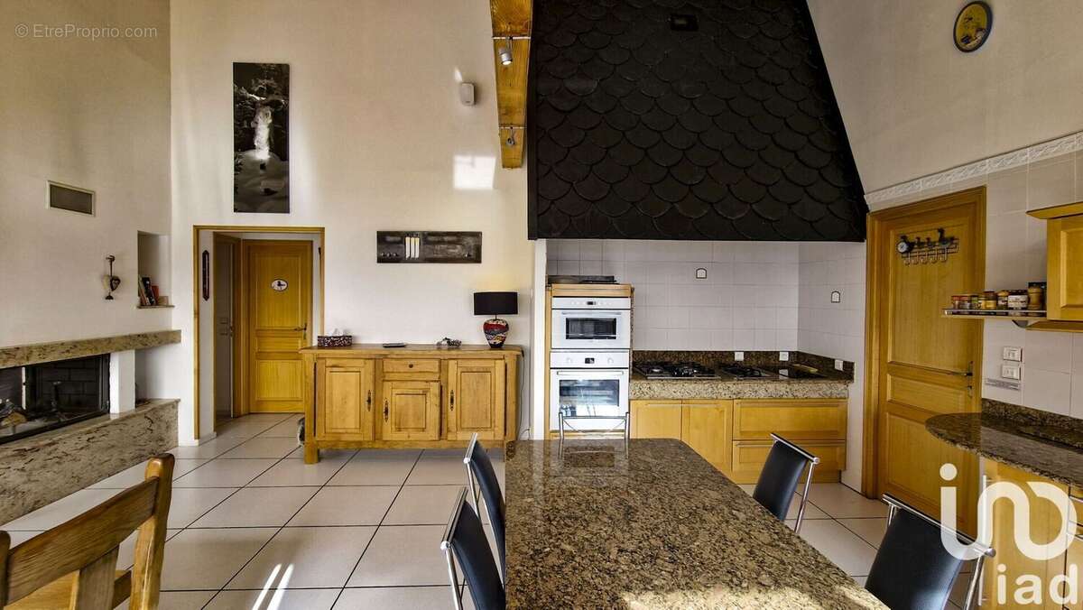 Photo 4 - Maison à LES ANGLES