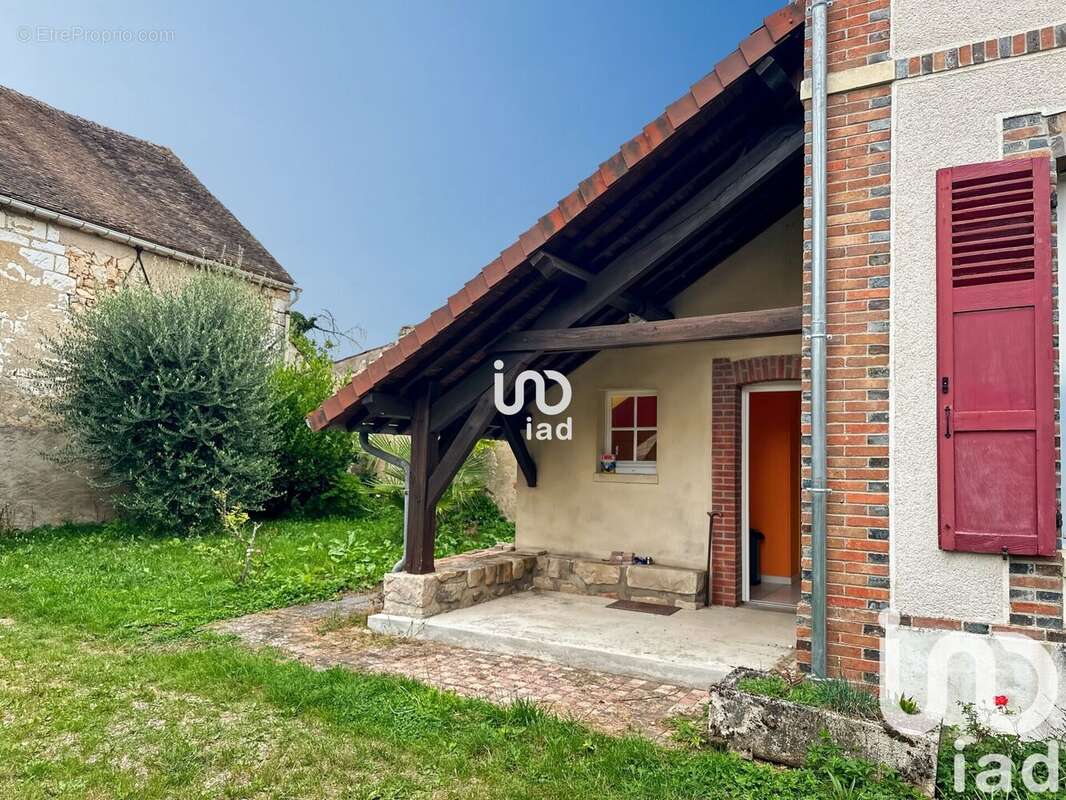 Photo 2 - Maison à GISY-LES-NOBLES