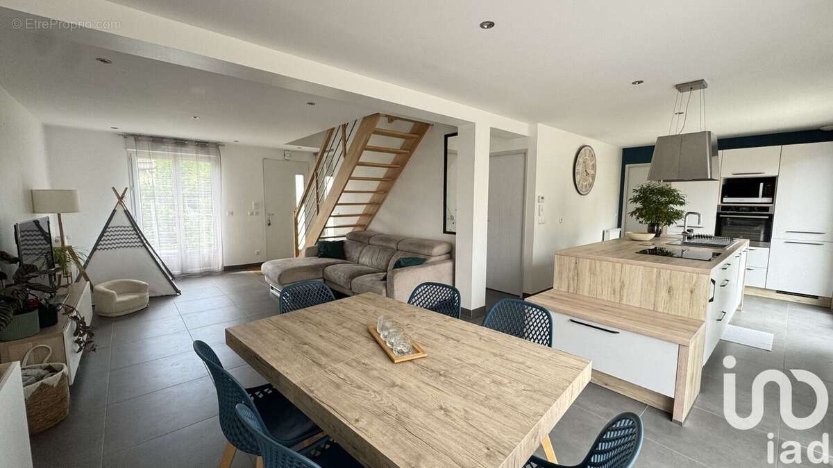 Photo 4 - Maison à CHARTRETTES