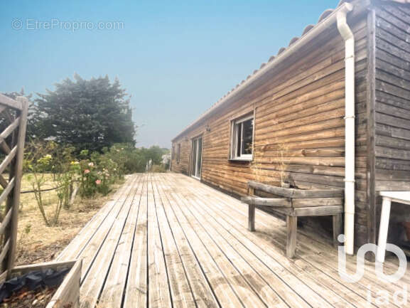 Photo 2 - Maison à VILLENEUVE-MINERVOIS