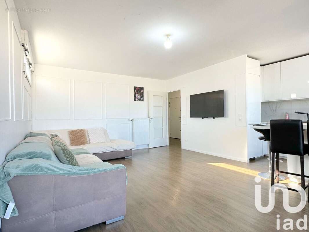 Photo 2 - Appartement à BOBIGNY