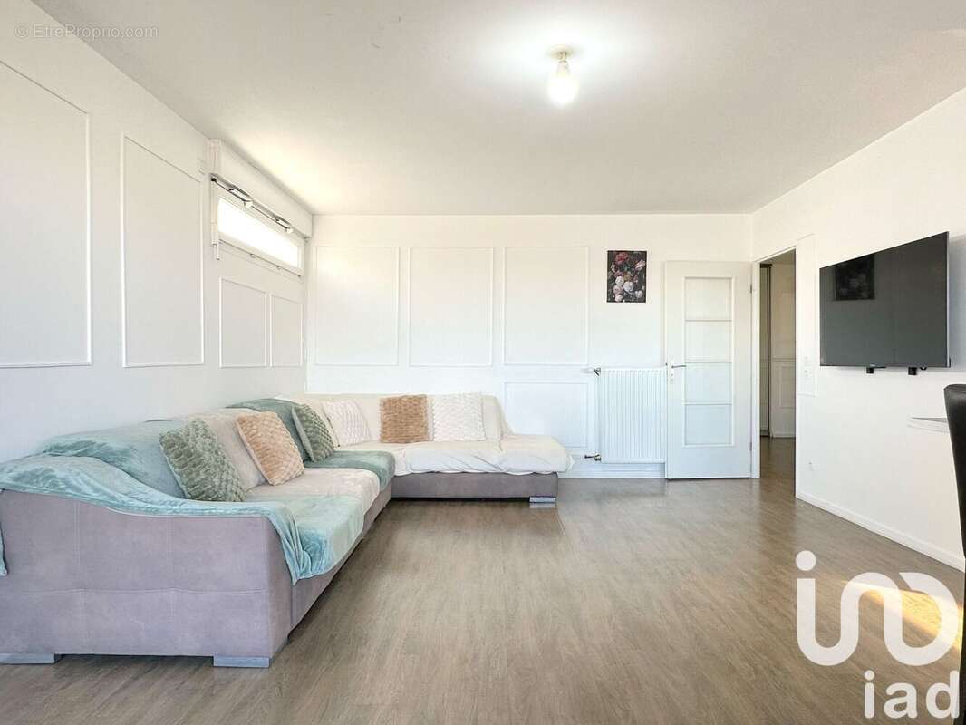 Photo 3 - Appartement à BOBIGNY