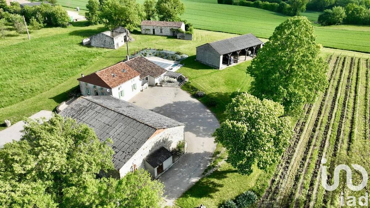 Photo 1 - Maison à LACAUSSADE