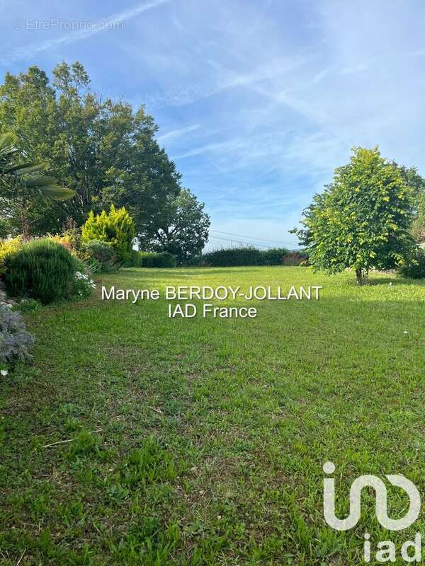 Photo 4 - Terrain à ESTILLAC