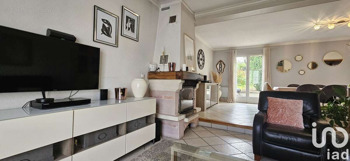 Photo 2 - Maison à NOISEAU