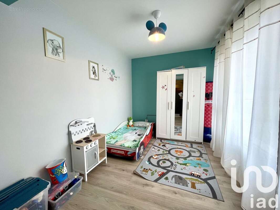 Photo 2 - Maison à CLAYE-SOUILLY