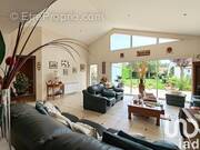 Photo 1 - Maison à SAINT-HILAIRE-DE-RIEZ