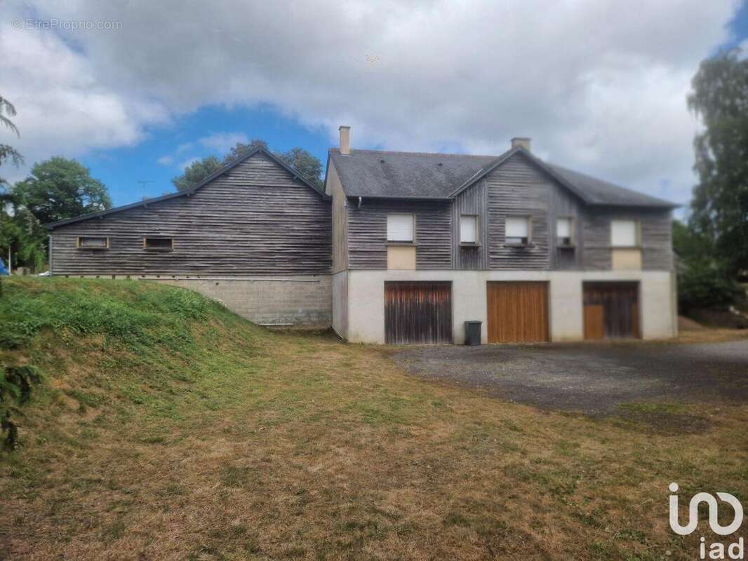 Photo 2 - Commerce à DOMFRONT