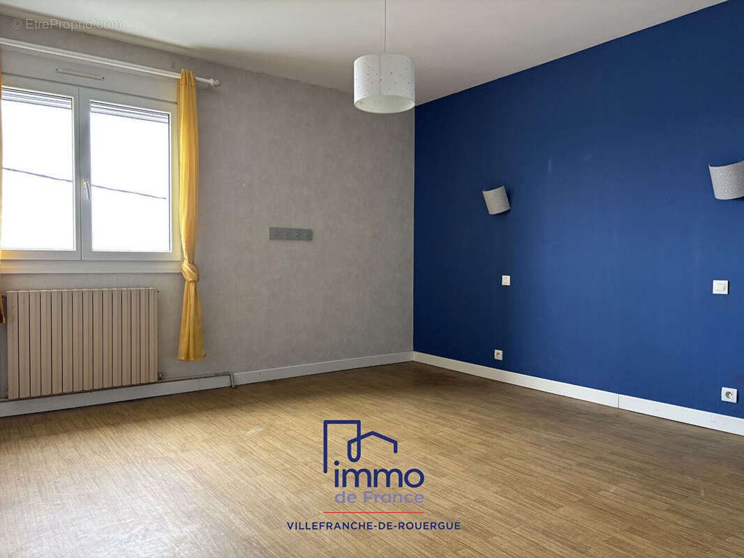 Maison à VILLEFRANCHE-DE-ROUERGUE