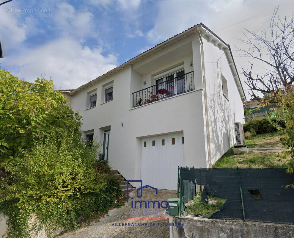 Maison à VILLEFRANCHE-DE-ROUERGUE