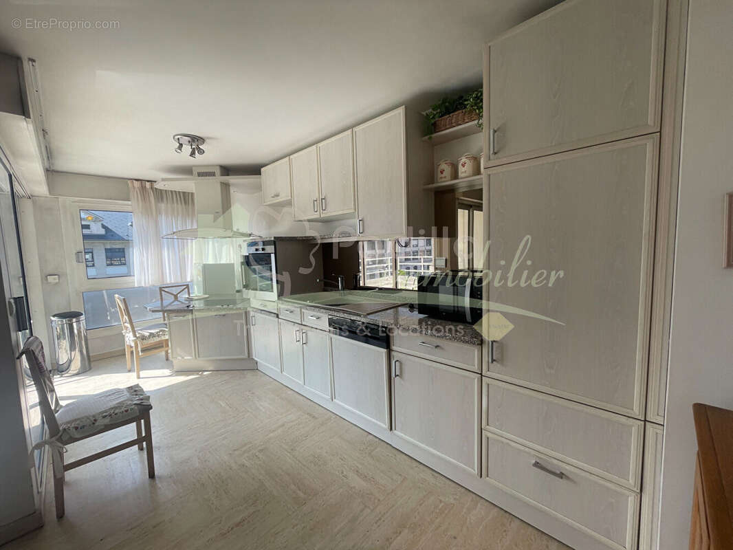 Appartement à CLUSES