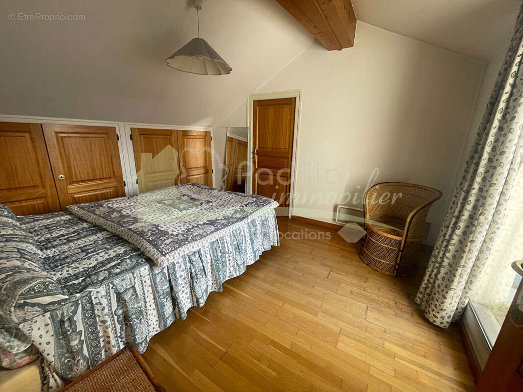 Appartement à CLUSES
