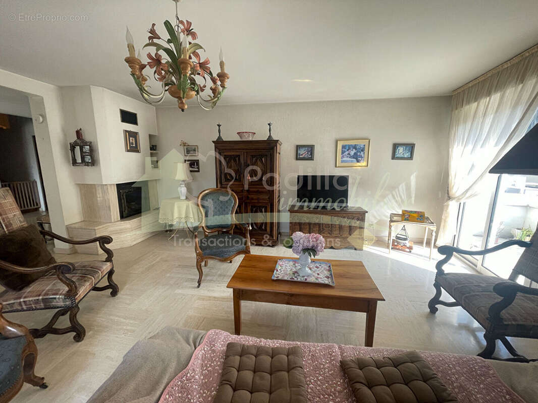 Appartement à CLUSES