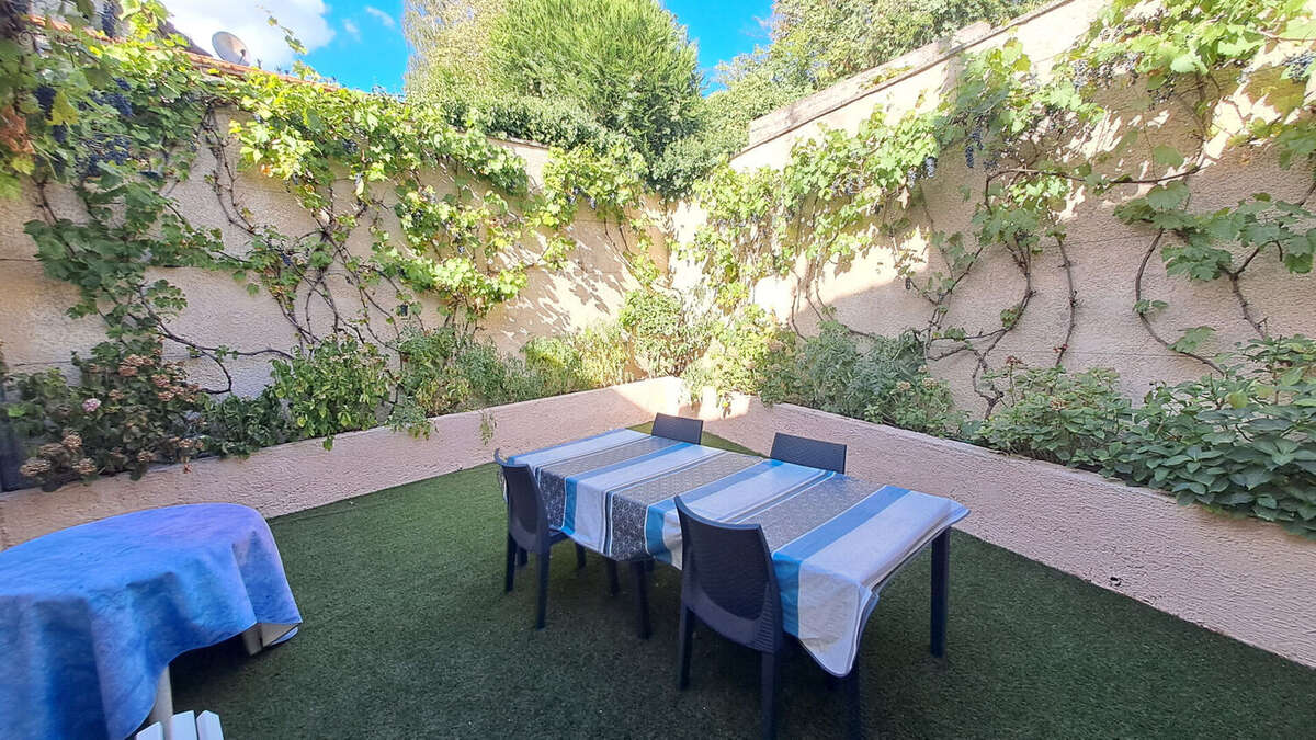 Maison à SAINT-REMY-LES-CHEVREUSE