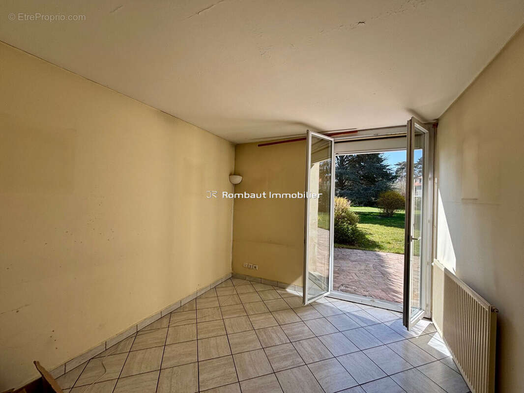 Maison à LA CELLE-SAINT-CLOUD