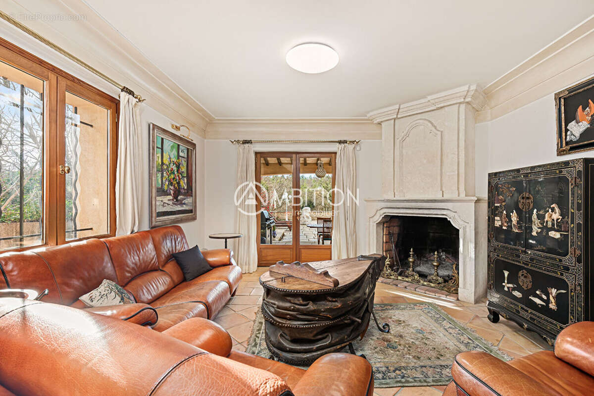 Maison à FIGANIERES